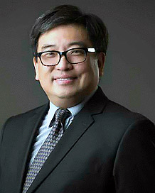 Terry Tsao portrait